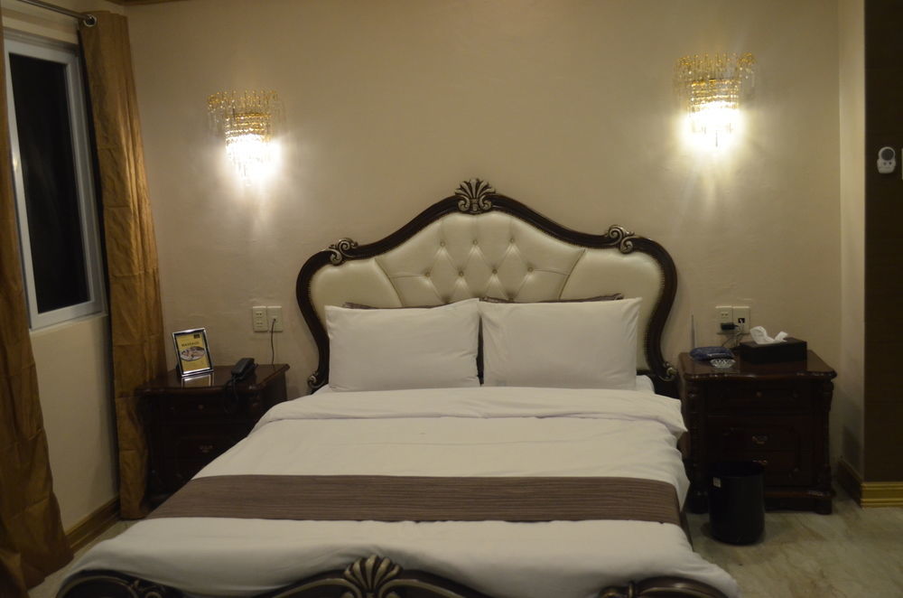 Clark Imperial Hotel Angeles Eksteriør billede